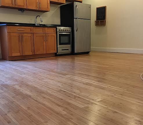 3rd image of 516 Eastern Pkwy APT 4A