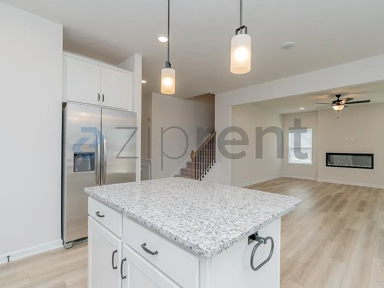 11056 Valmont Ln — Photo 12