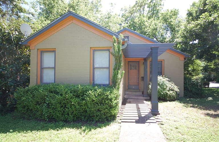 1st image of 713 Carolyn Ave