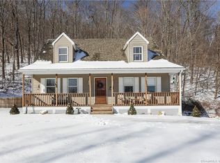 8 McNulty Dr, New Milford, CT 06776