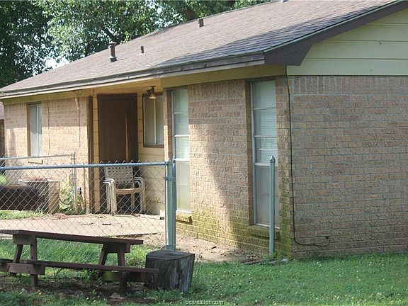 4th image of 9 Willow Dr