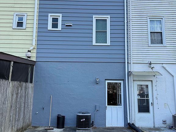 2nd image of 431 Prospect St
