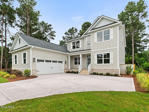 2nd image of 77 Iris Way