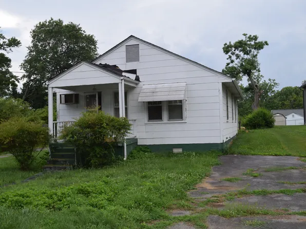 233 Concord Ave, Mount Carmel, TN 37645