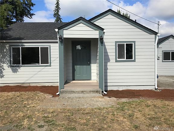 5th image of 1343 Beach Ave