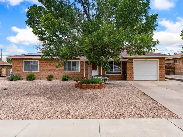 8603 Los Arboles Ave NE, Albuquerque, NM 87112