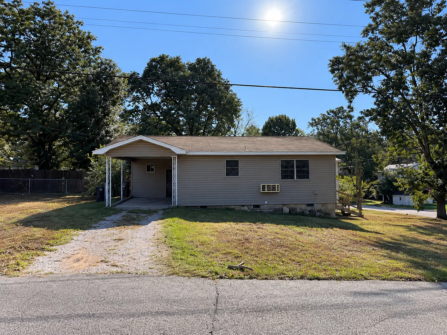 2 Bed/ 1 Bath Home Batesville — Photo 4