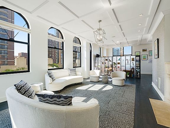 3rd image of 1155 N Dearborn St Unit Penthouse 16