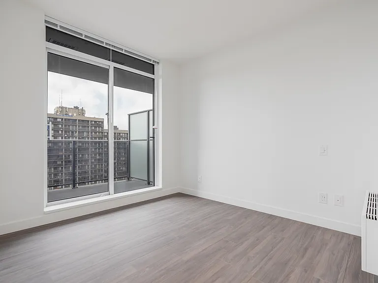 13615 Fraser Hwy #2403 — Photo 7