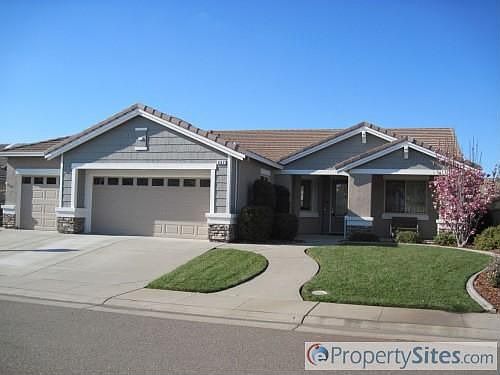 1st image of 662 Blossom Ln