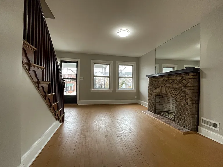 2644 W Lafayette Ave — Photo 27