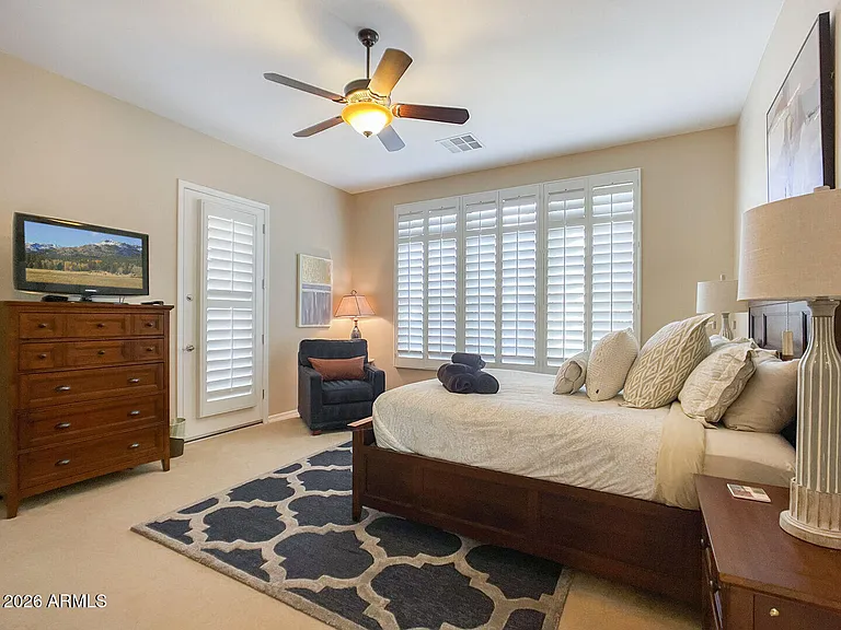 4279 E Sourwood Dr — Photo 9