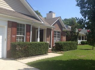 5229 Archer Rd, Hope Mills, NC 28348