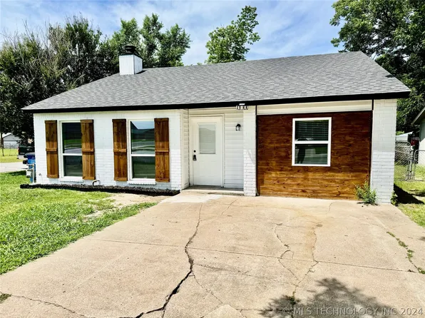 4752 S 25th Ave W, Tulsa, OK 74107