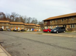 418 Century Dr, Bath, PA 18014