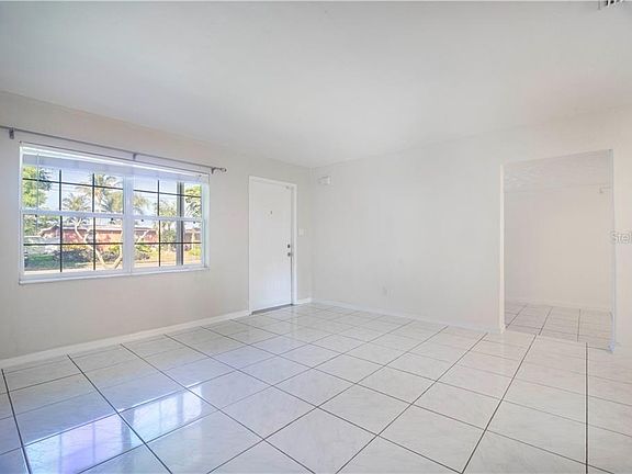 2nd image of 4360 Pompano Dr SE