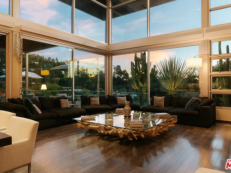 2651 Nichols Canyon Rd — Photo 34