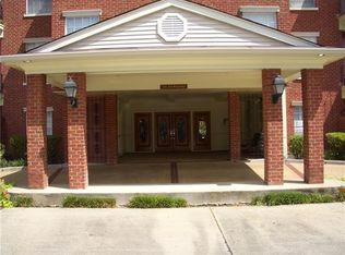 801 Rue Burgundy APT 118, Metairie, LA 70005