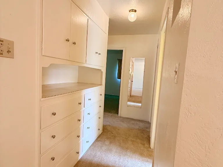 1333 Lafayette Dr NE — Photo 3