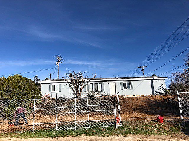 2nd image of 22119 Lemon St