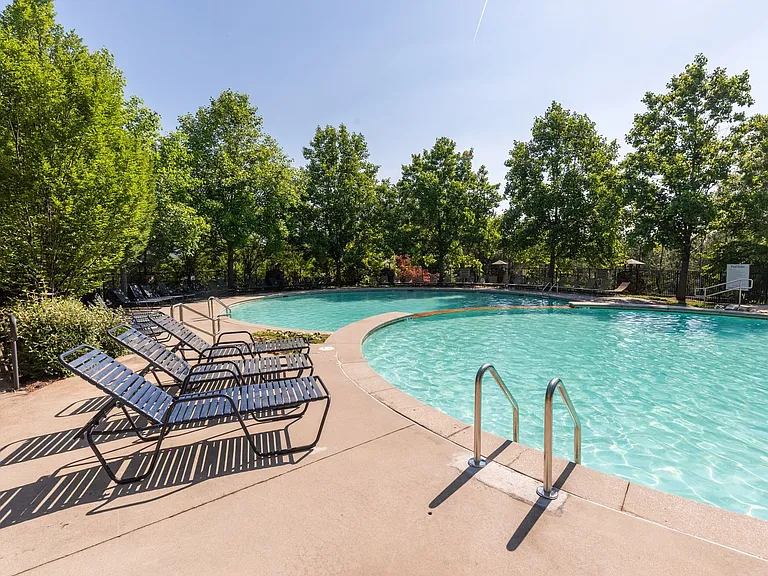 1850 Candlewood Ct #206 — Photo 15