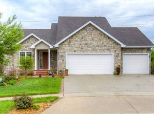 4605 154th St, Urbandale, IA 50323