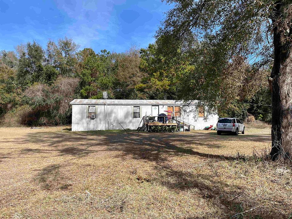 2nd image of 1912 & 1918 Family Ln