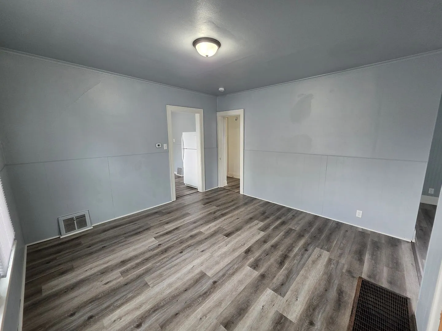 27 E 13th St. — Photo 2