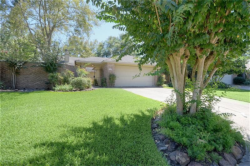 1st image of 4222 Valley Glade Dr