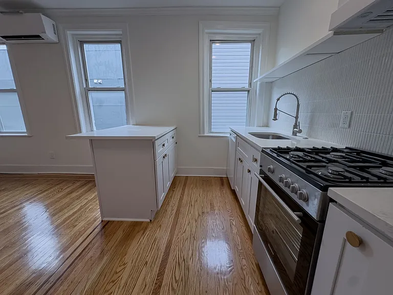1223 N Franklin St #2R — Photo 29