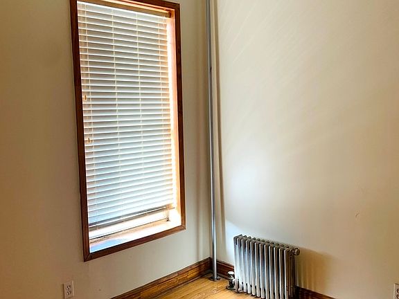 5th image of 846 Saint Johns Pl #2M