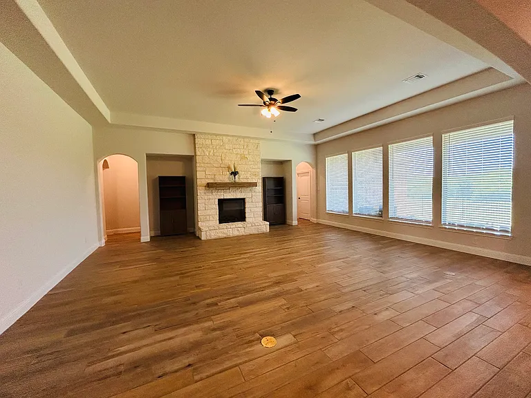 702 Winecup Way — Photo 12