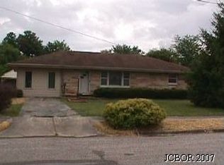 505 W Howard St, Crothersville, IN 47229