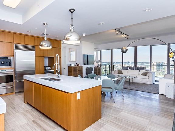 R3