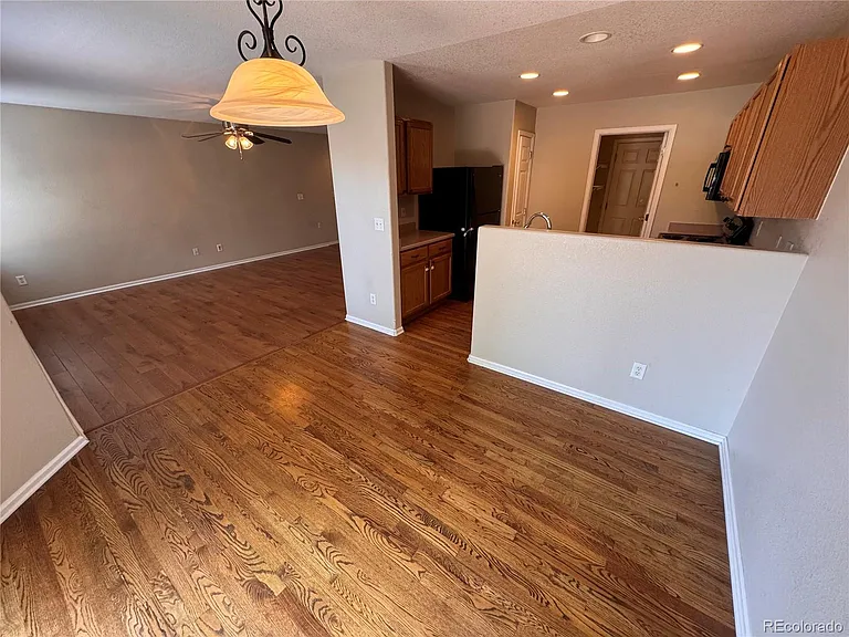 5379 S Picadilly Ct — Photo 12