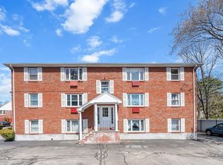 112 Decatur St APT 8, Arlington, MA 02474
