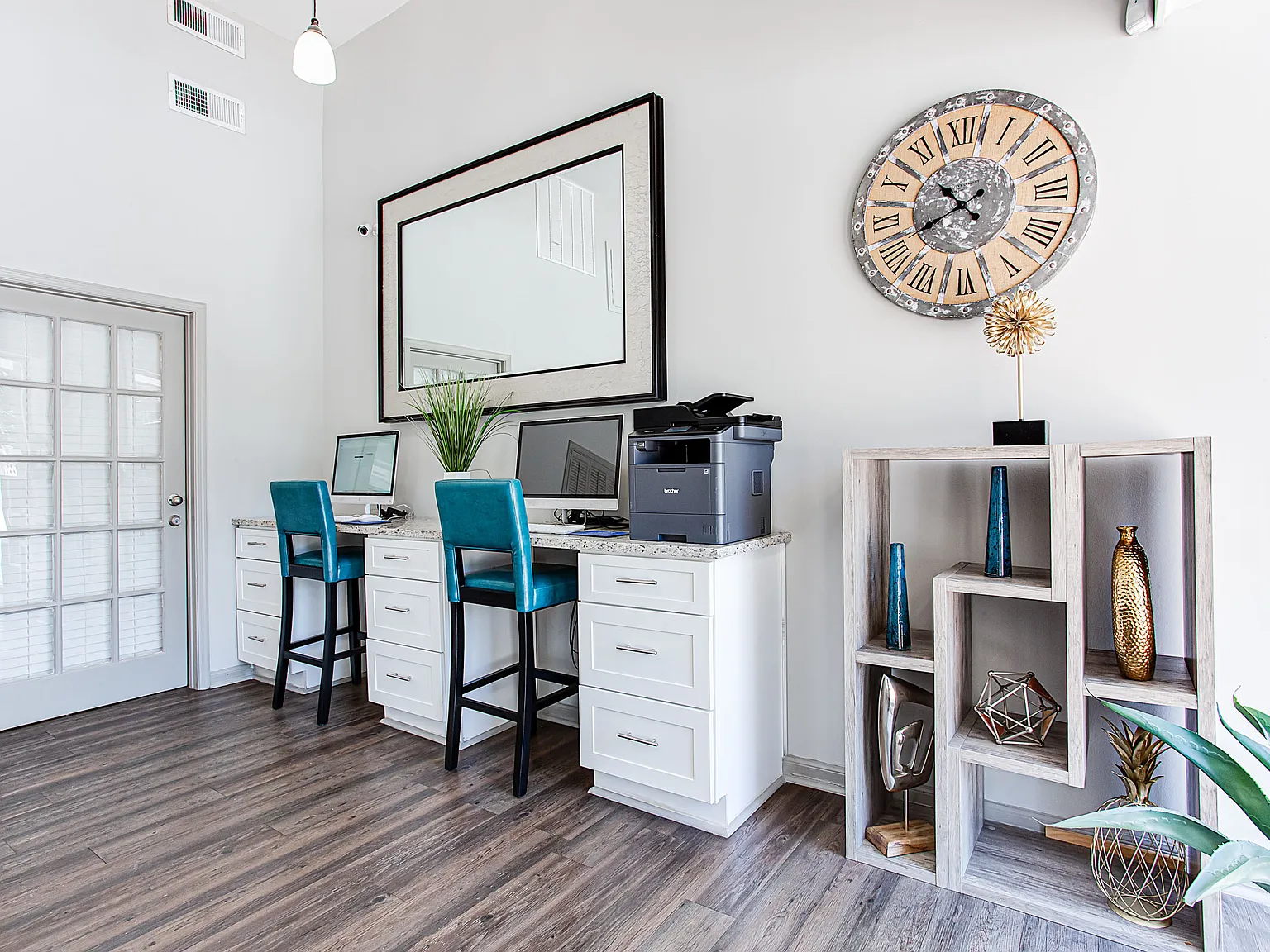 Elevate at the Pointe — Photo 4