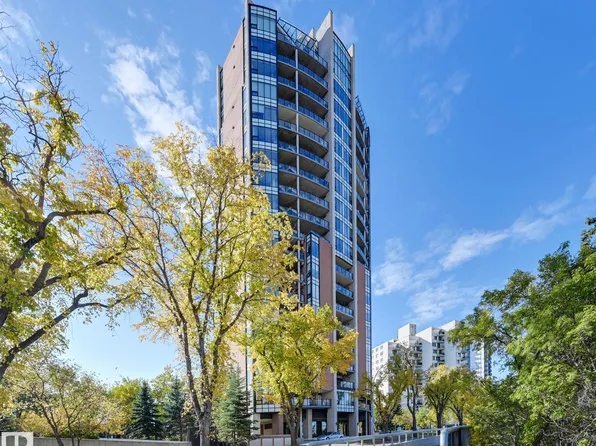 10035 Saskatchewan Dr NW #901, Edmonton, AB T6E 4R4