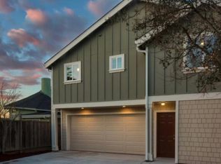 277 Spruce Ave, Pacific Grove, CA 93950