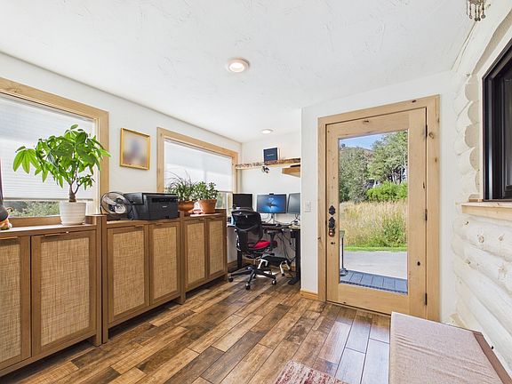 3rd image of 210 Skiway Dr #9