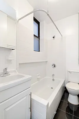 Rented by REAL New York | media 6