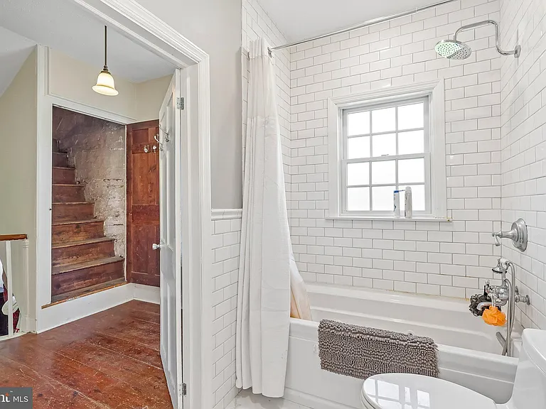 2167 Brunswick Ave — Photo 31