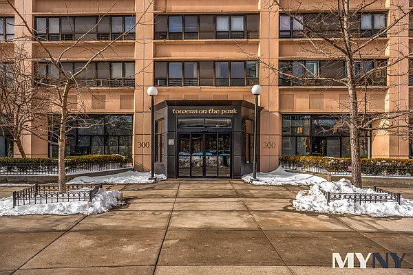 300 Cathedral Parkway #5K