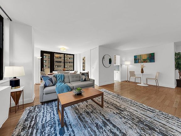 3rd image of 301 E 87th St APT 9D