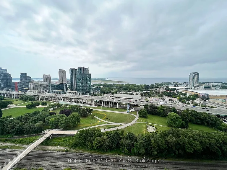 30 Ordnance St #2201 — Photo 8