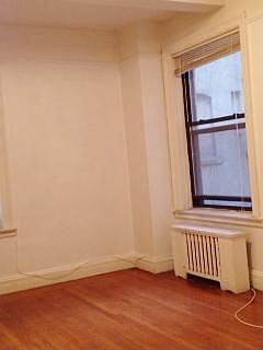 2nd image of 181 E 90th St #Str35