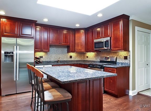 4th image of 1820 N Aralia Dr