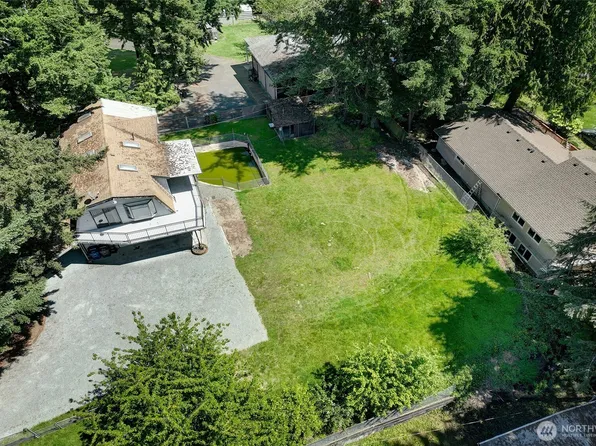 333 S 124th Street, Seattle, WA 98168