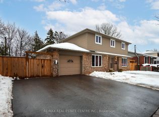 35 Treleaven Dr, Brampton, ON L6Y 1X7