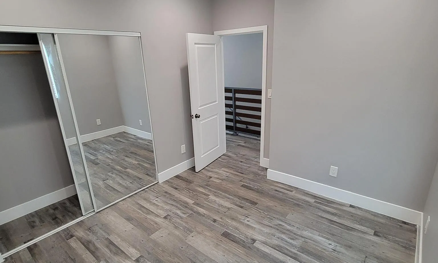 3 bed, 2.5 bath, 1026 sqft, $2,800 — Photo 2